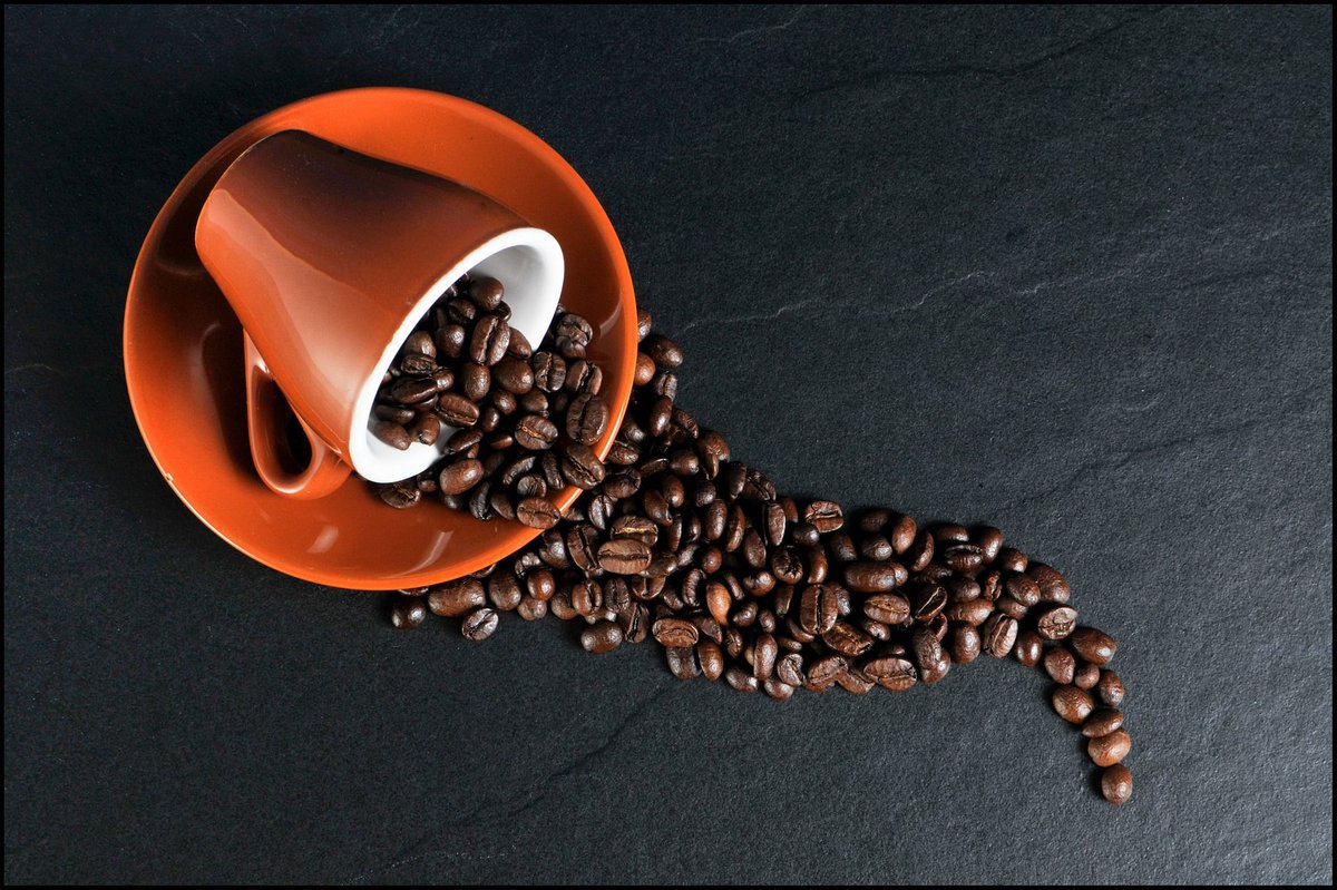 thisis24's tweet photo. This article on the #science of #coffee is general-knowledge gold: https://t.co/83lI2en3sk https://t.co/UF0oRwyMDN