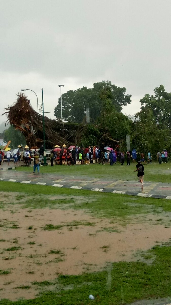 Turut berduka cita dari kami, atas musibah di Banjarnegara, semoga korban meninggal Khusnul Khotimah &amp; keluarga yg ditinggalkan diberi ketabahan dan kesabaran..