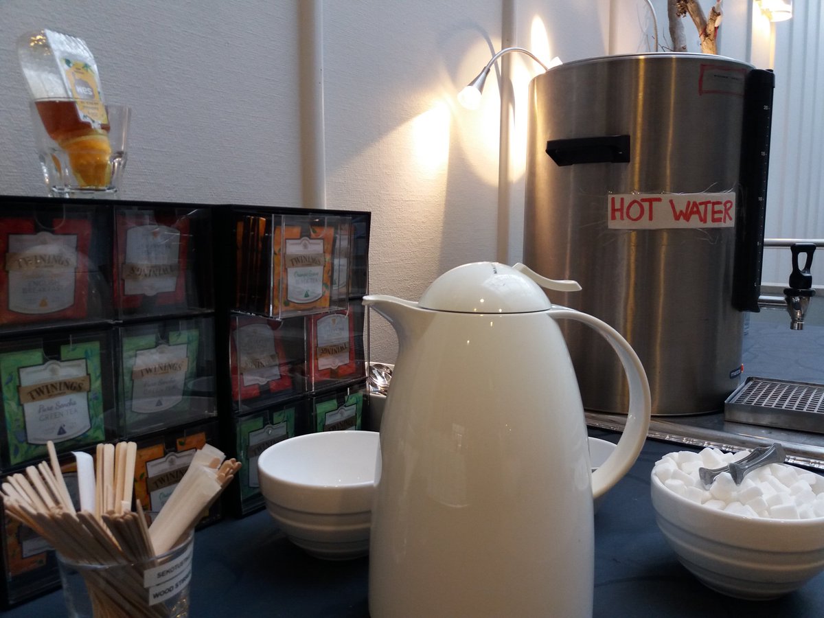 SatuSoivanen's tweet photo. Arvioni Arviointiseminaarin teetarjoilusta #tea asteikolla 1-10 on ansiokkaat 10 pistettä. Kiitos #marinecongresscenter https://t.co/crjp4zK6JT