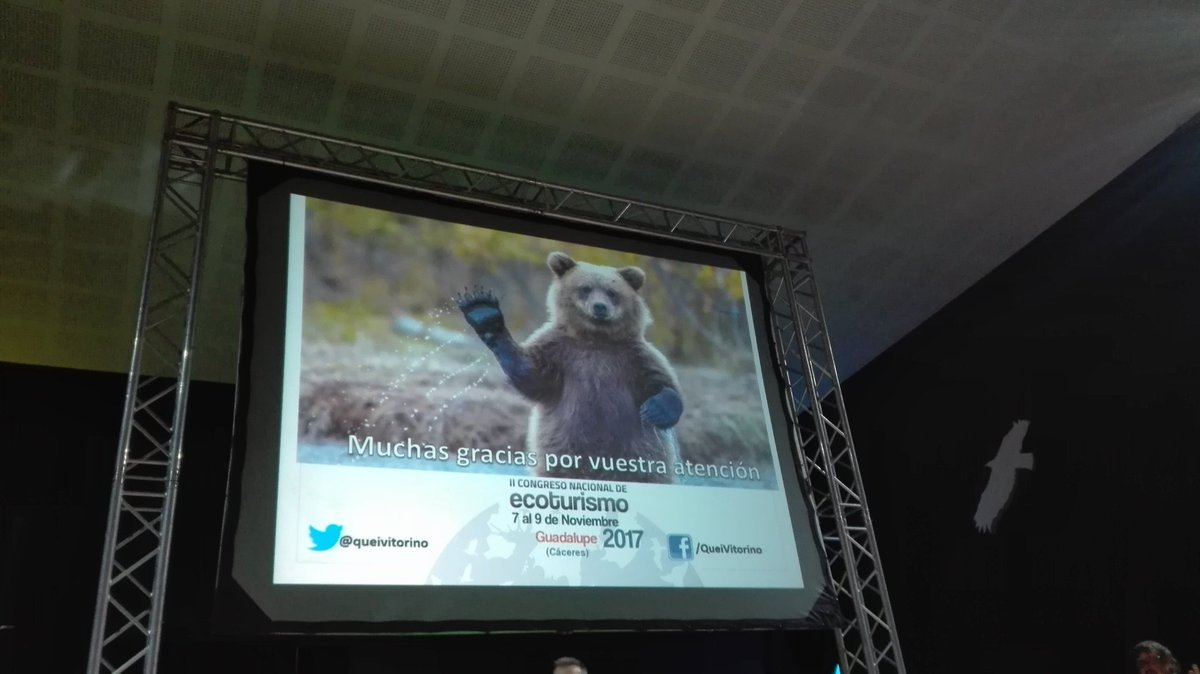LifeInfonatur's tweet photo. El bucle de la sostenibilidad en el ecoturismo. La clave de @queivitorino en el #CongresoEcoturismo17 https://t.co/n6zEmdYaxd