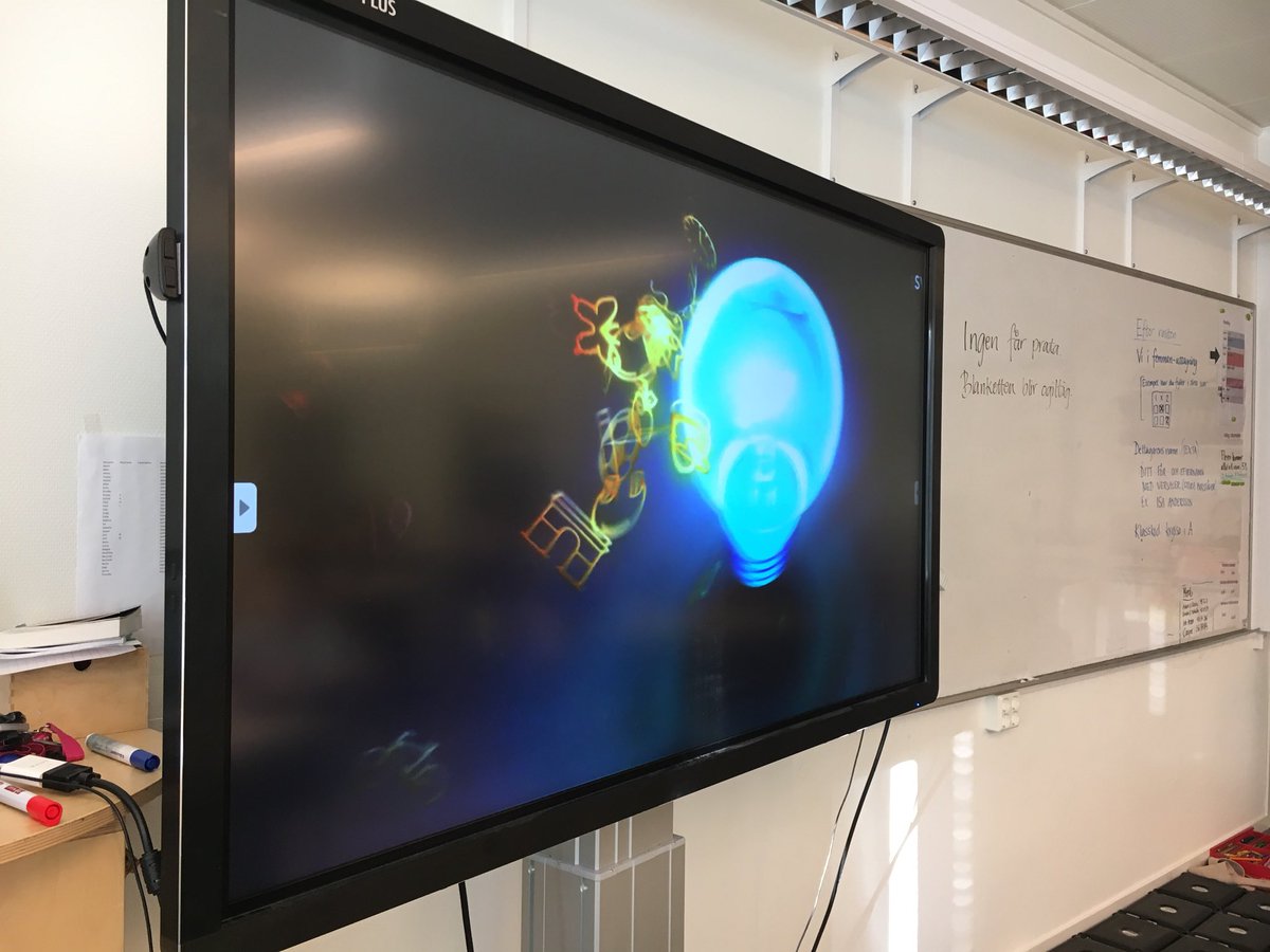 #viifemman <a href="/Tegelhagen/">Tegelhagens skola</a> #solskol