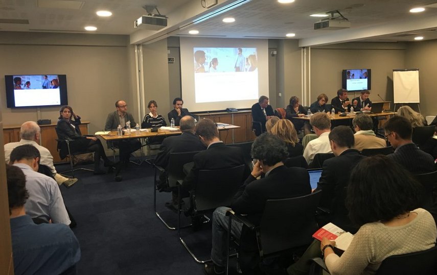 DigitalSkillsEU's tweet photo. #CoalitionNum #France on 19 October discussed first findings presented by the working groups. https://t.co/p7I6SXh8lI @medef@Ecole_Numerique https://t.co/88657FceUx