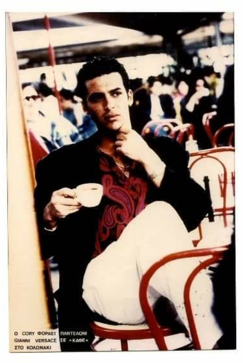 CountCory's tweet photo. #tb Modelo Me @CountCory Photo Pierro Paolo for 
Gianni Versace part of editorial for Campaign shot in Athens Greece @Versace  💜 #280characters hashtag #CountCory #Malemodels #MaleSupermodels #90s #Modeling #models #Mensfashion #90Supermodels #follow #trends #TrendSetter #bloop https://t.co/t0sl0pJ4qK
