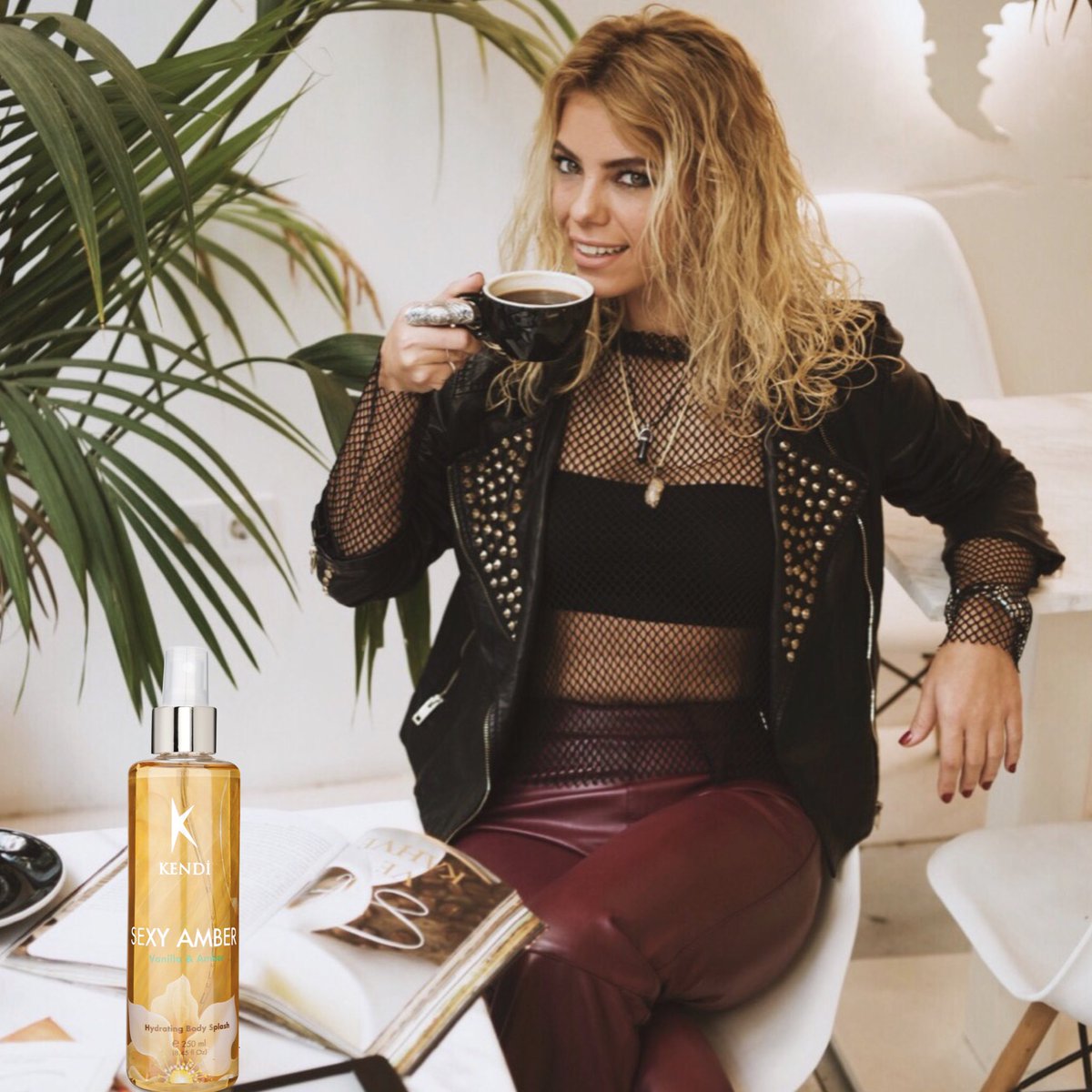 KendiCosmetics's tweet photo. Sonbahar Enerjisi = Sexy Amber 🍂 https://t.co/atMGrdBVCJ