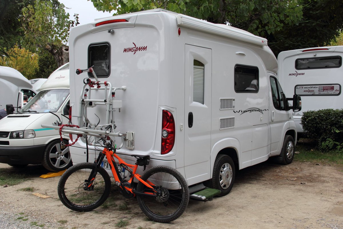 Wingamm1's tweet photo. Oasi 540: all the highlights of the Oasi range expressed in a compact design to face any trip on the go without compromising on comfort.
A unique and refined look encapsulated in small dimensions
#wingamm #oasi540 #compactvan #monocoque #smallvan #travel https://t.co/1jWTITiXiQ