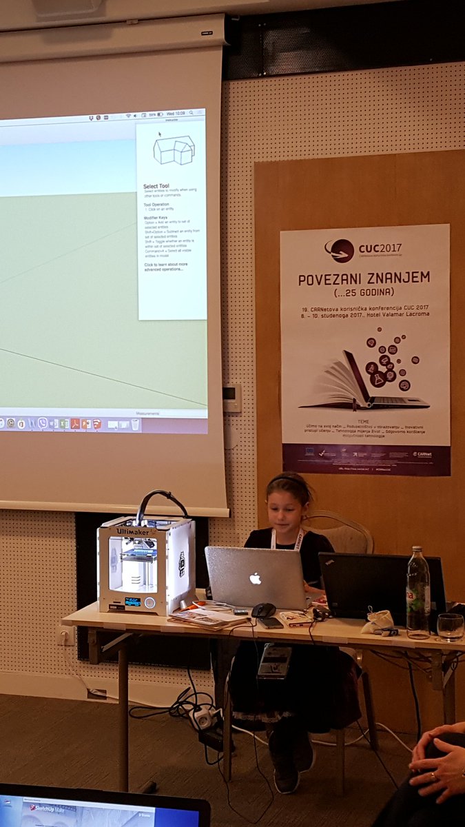 BarbaraMandusic's tweet photo. The youngest lecturer on @CARNet_CUC #Scientix #ScientixCroatia https://t.co/nTLSPhCorN