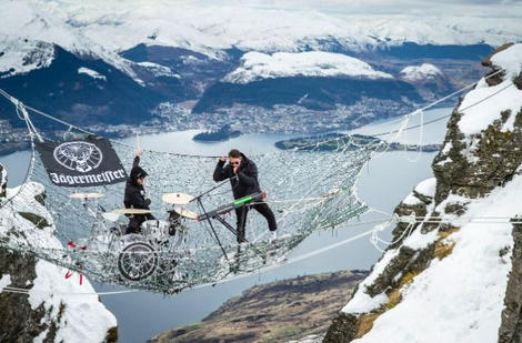 neonmusicnow's tweet photo. Chills & Thrills: @Modestep Perform A @JagerUK #IceColdGig At 6,500 Feet. Watch The Incredible Video 👉https://t.co/3yCwXsjlDn #JagerIceCold #jagermeister #modestep #livemusic #gig https://t.co/mqoVOFkVRF