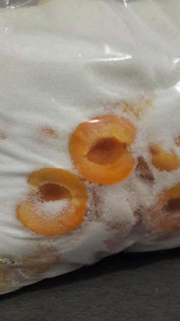 Apricot Jamboree Christmas Market
Stalls from 09:00 for Christmas Market, 9 December 2017. Book your table now: Ann Upman 078 174 7200