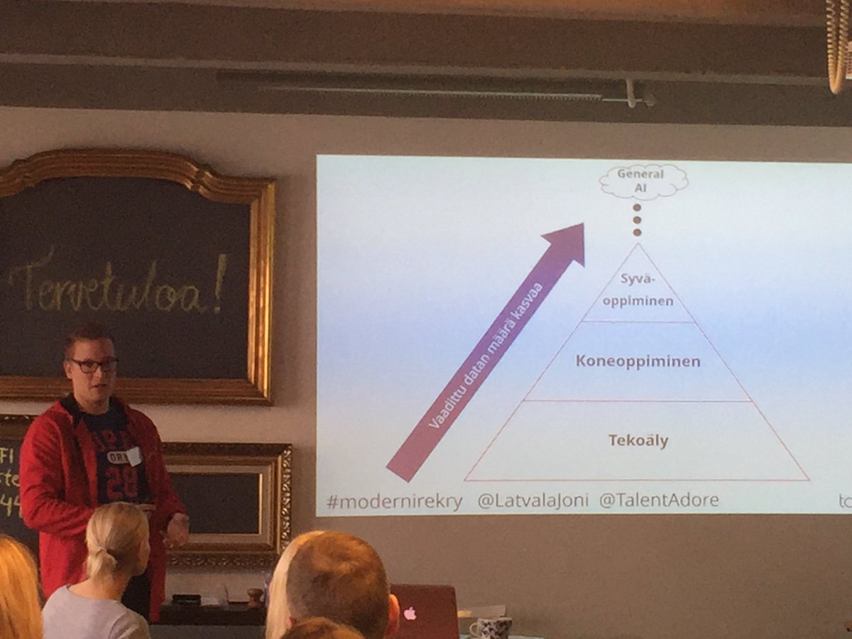 johannakurki's tweet photo. Loistava Joni puhuu tekoälyn käytöstä rekrytoinnissa. #talentadore #modernirekry #@LatvalaJoni https://t.co/6y2UDqx2LP