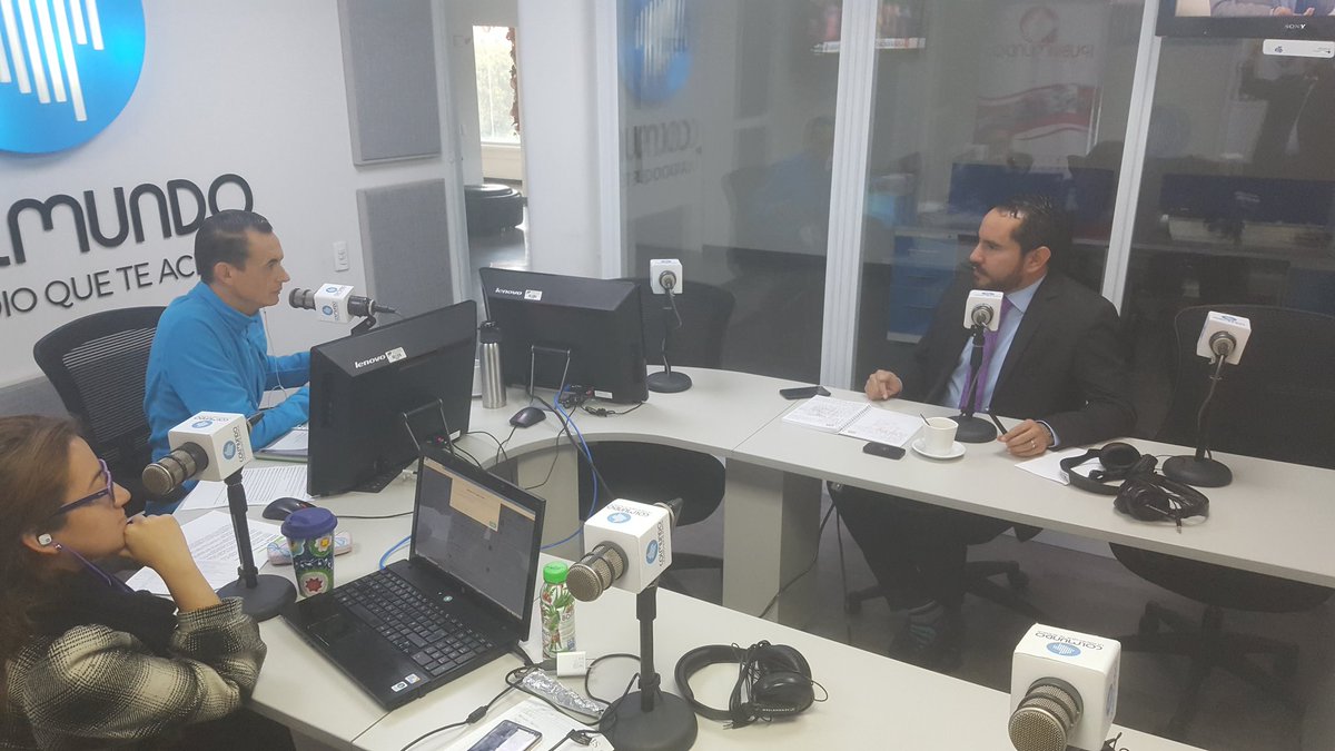 RolandoGonGa's tweet photo. "A los grandes logros de la Alcaldía de Peñalosa le ha faltado comunicación" al aire en @ColmundoRadio #PasiónPorBogotá https://t.co/pHAs8lfSsI