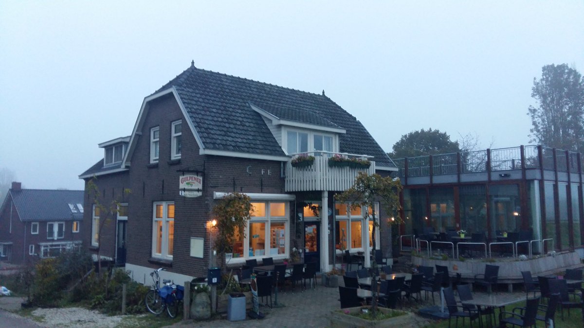 bowinewijffels's tweet photo. Op deze heerlijke plek leggen we samen de basis voor 2018 voor https://t.co/M9dDkowU4H. @RosaLucassen @lreyn @tonyweggemans @Xarent https://t.co/V7R9VvGR94