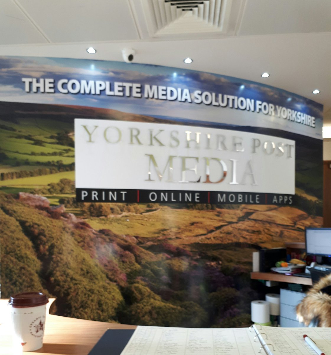 Approach_pr's tweet photo. Ready for a digital morning at @yorkshirepost with @LeedsUBC. #LDHBreakfast https://t.co/EsskGWDEv1