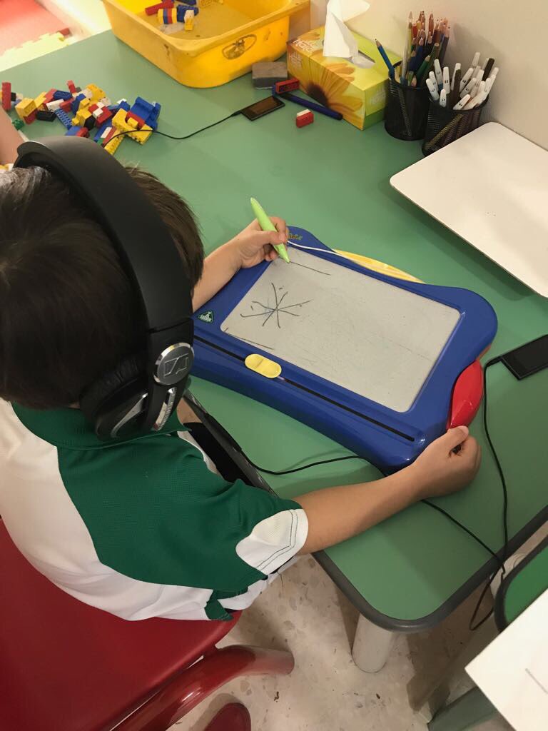 Children use our Listening Programme to support and maintain attention and concentration through sound therapy <a href="/JPS_ACE/">JPS Achievement</a> #jpssuccess #jpswholechild