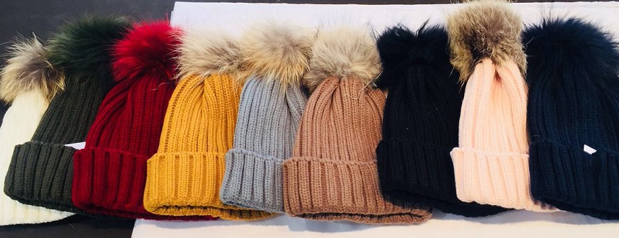 ChoiceBoutiques's tweet photo. It's a morning for a #quality #warm #bobblehat ! Pop into @Choice,we have a range of colours & styles in store... #choicestyle #accessories #winter #warmth #StreetStyle https://t.co/v10UxAgqfJ