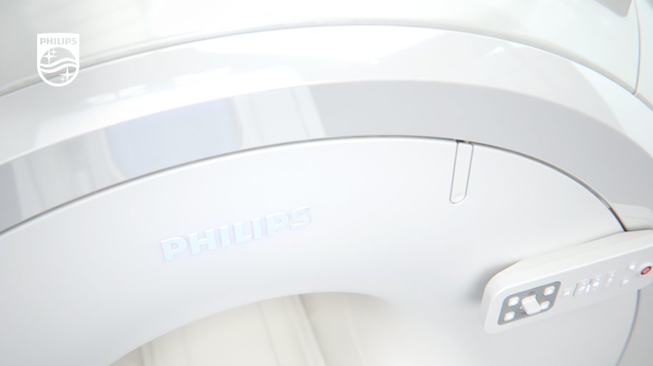 PhilipsHealth's tweet photo. Want high throughput? High IQ and low total cost of ownership? Sign up to get the latest updates on #TheNextMRWave: https://t.co/TmTCQ3dEB4 https://t.co/eXzLqgHIOB