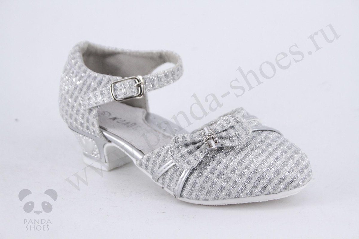 Новое поступление на panda-shoes.ru !!!Новогодние туфли для девочек! Широкий выбор для маленьких модниц!Опт от 10 000 рублей!