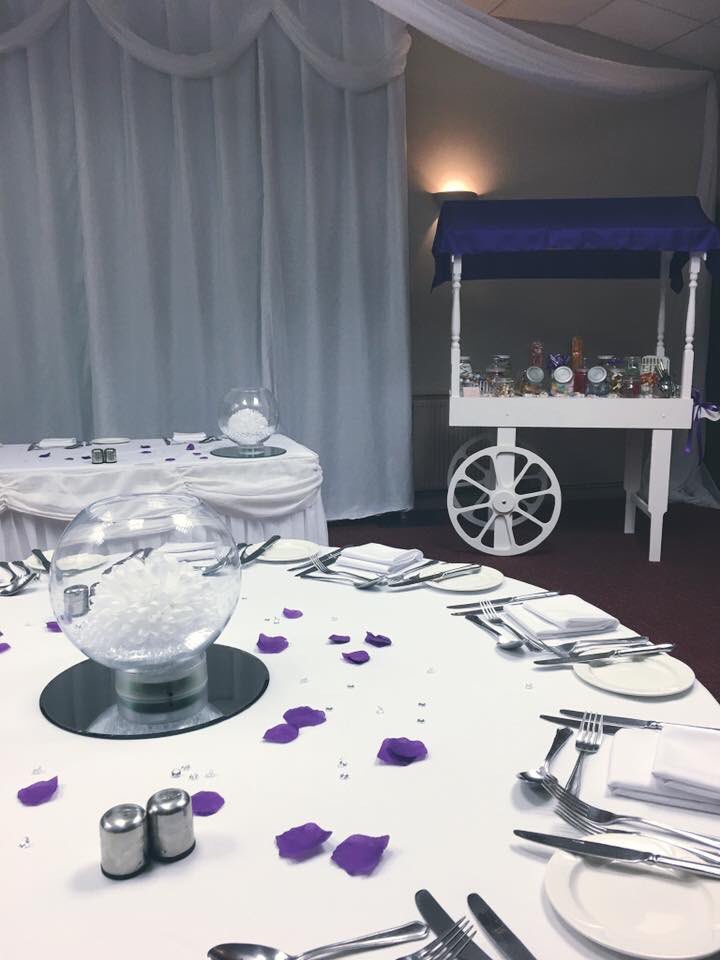 flintandfavours's tweet photo. Lovely weekend at @fourpillarsuk in Witney for the Hornsby wedding. Who doesn’t love Cadbury Purple with a dash of sparkle? https://t.co/2wCmKAmSxm