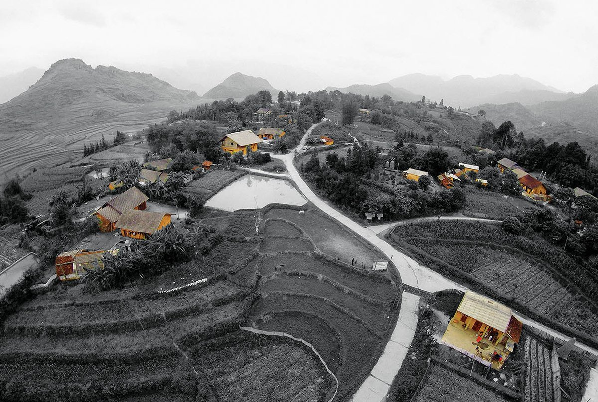 FuturArc's tweet photo. CALLING FOR #FGLA 2018 ENTRIES!
Earth Village, 2016 winner: Covered w/ rich forests &amp; terraced fields, Nam Dam is a village located on the mountain top.
REGISTER NOW! #sustainability #FuturArcGreenLeadershipAward
https://t.co/WWu1WRPPav https://t.co/yZElFvfIgt