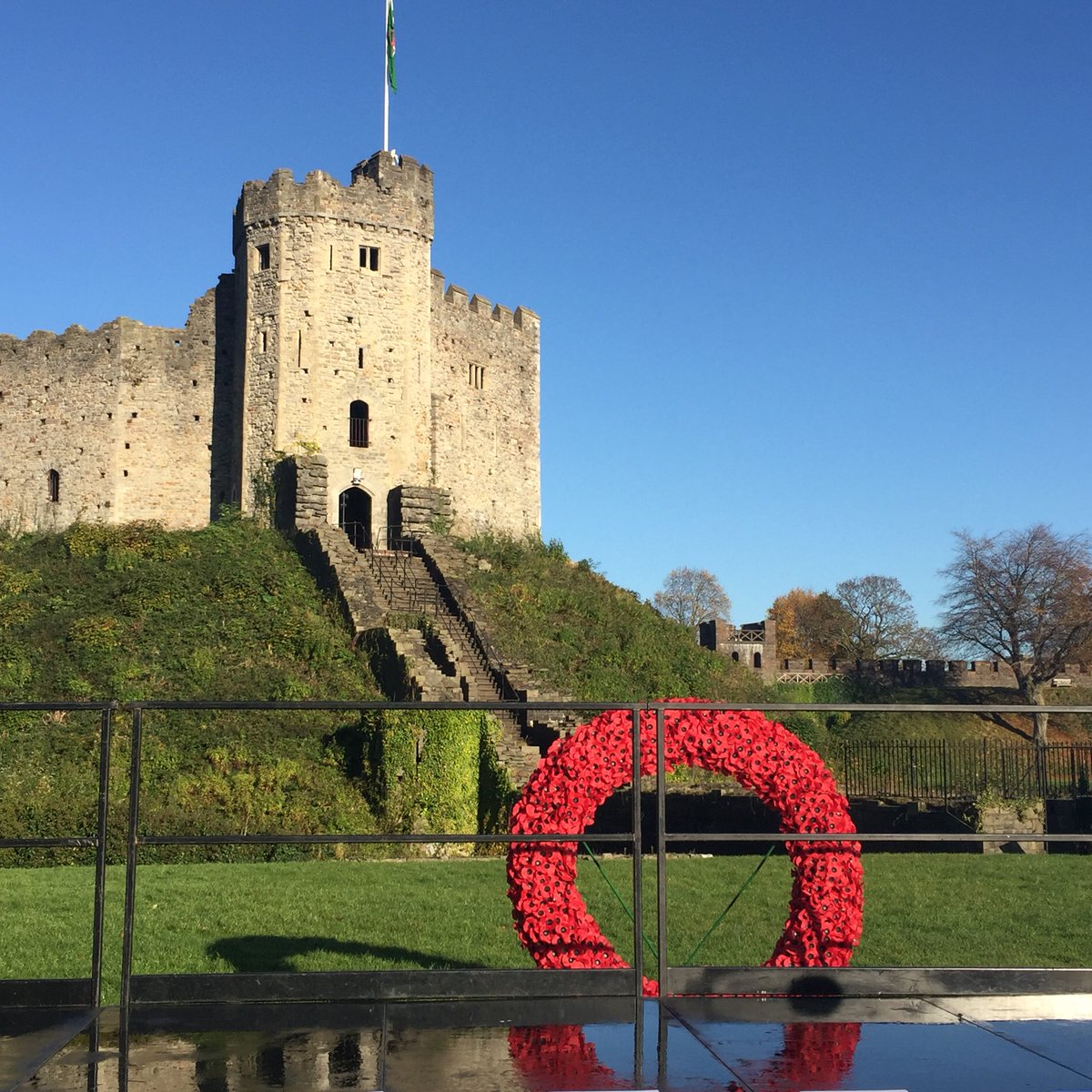 DefenceAcadMWC's tweet photo. An amazing morning at @cardiff_castle for a sound check with @PoppyLegion #RethinkRemembrance #LestWeForget #DAMWC #StrongerTogether https://t.co/NwMLHmsJsQ