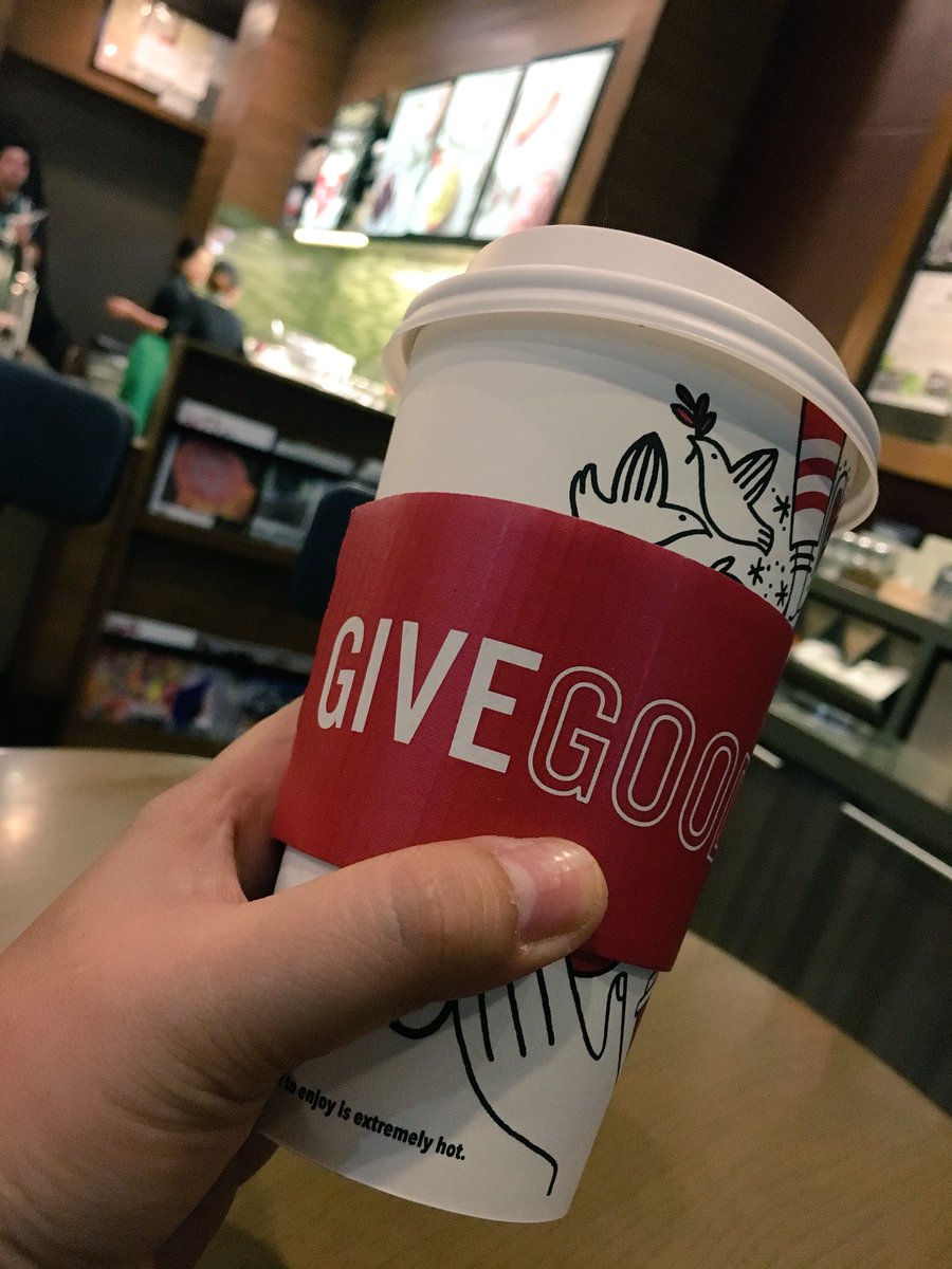 kandidkams's tweet photo. 2nd sticker 💚❤️ #signaturehotchocolate
#starbucksplanner2018
#16togo https://t.co/MyKrINmV3m