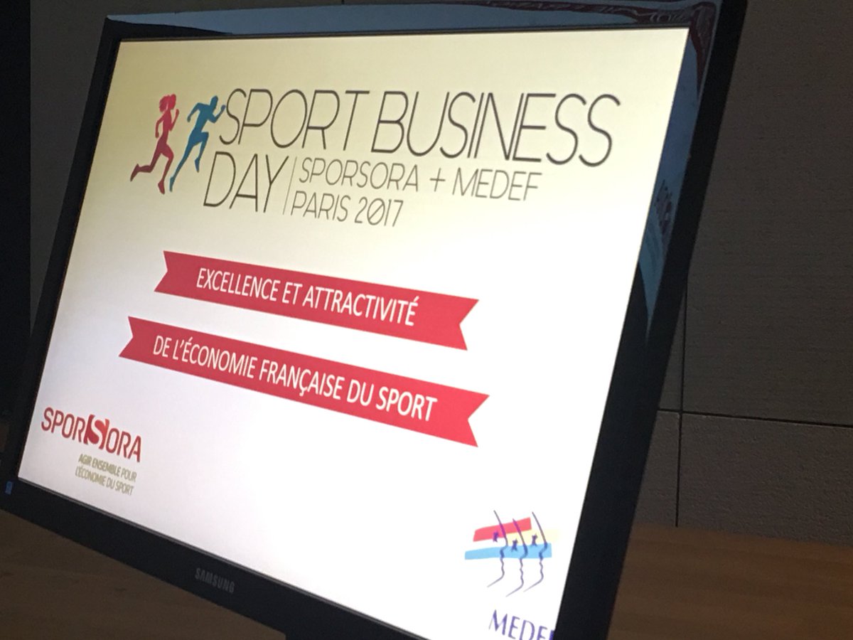 Emmline14's tweet photo. Avec de nombreux échanges et de la diversité, Merci @Sporsora pour cette journée très enrichissante, au siège du @medef.
#SBDAY17 https://t.co/0unnbi9bNb