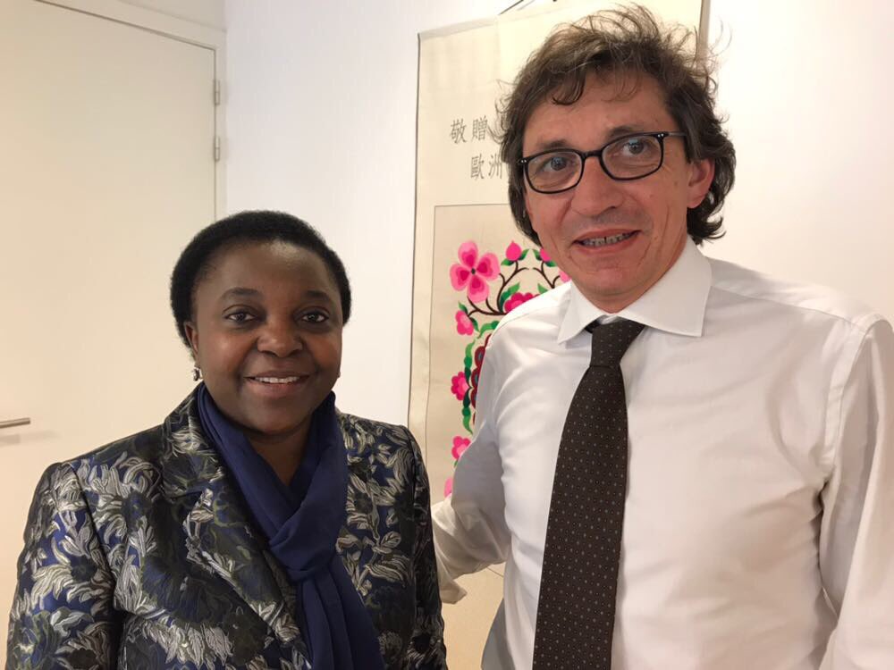 ckyenge's tweet photo. A Bxl, #Barilla centre for food & nutrition fondation e #Macrogeo presentano ottima ricerca su sicurezza alimentare e Migrazione! Io c’ero! https://t.co/SYpFqE2fIY