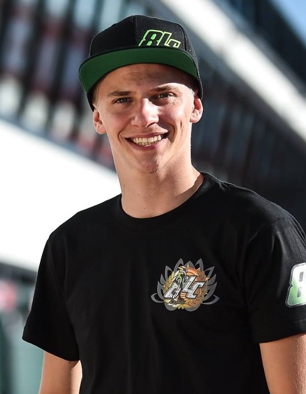 KallioRacing's tweet photo. 📢 Just released: Loris Cresson will be joining Kallio Racing's World Supersport 600 team for season 2018. 👀 more regarding in https://t.co/zALL3ULkJa 
#kallioracing #WorldSSP #season2018 https://t.co/RsI95OjM4X