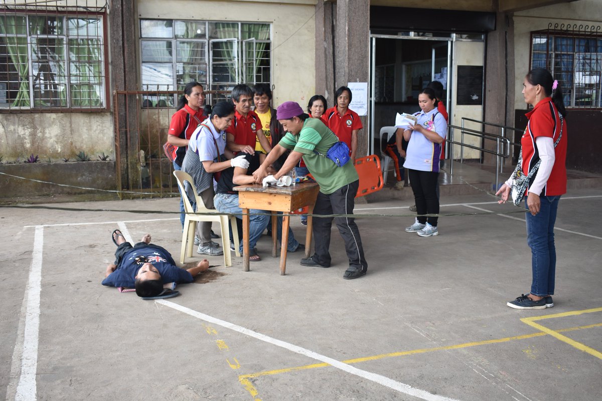 PNPTublay's tweet photo. Tublay Responder and Emergency Response Team (TREAT)
#BPATs as first responder  in stabbing incident
@RDPROCordillera 
@rwinp88 
@PNPBenguet 
@ProcorRpcrd https://t.co/hsHnGBWH3c