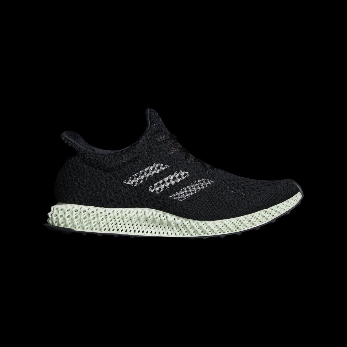 Seraphpy's tweet image. Can you feel it?.... it's cooking season, it's coming 😳