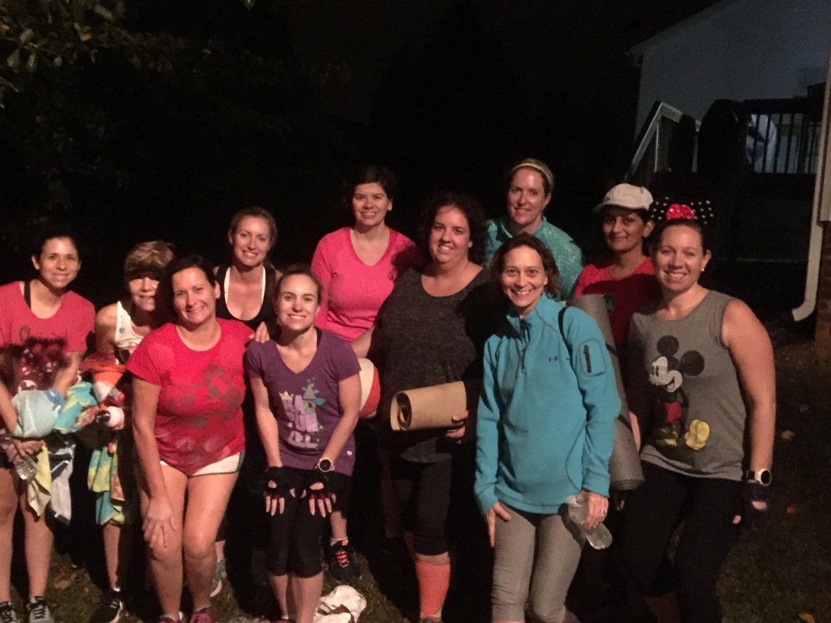 StacieMcIntyre's tweet image. 12 pax from FoD #goDisney4Rapunzel in celebration of Cheech’s birthday #CheechStrong #LeaveNoDoubt @FiALexSC @FiASC_