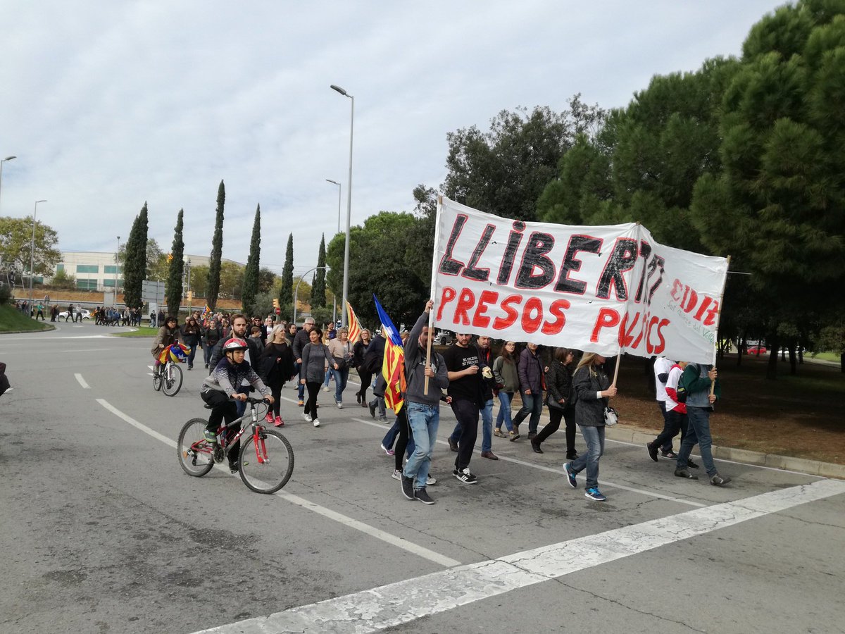 PopularSqv's tweet photo. No cal patir Sant Quirze ja és aquí. Arribant a Sabadell. @cdrsabadell @cdrSQV @cancapablanca #vagageneral #sbd #vaga https://t.co/DOgc9RMGO0