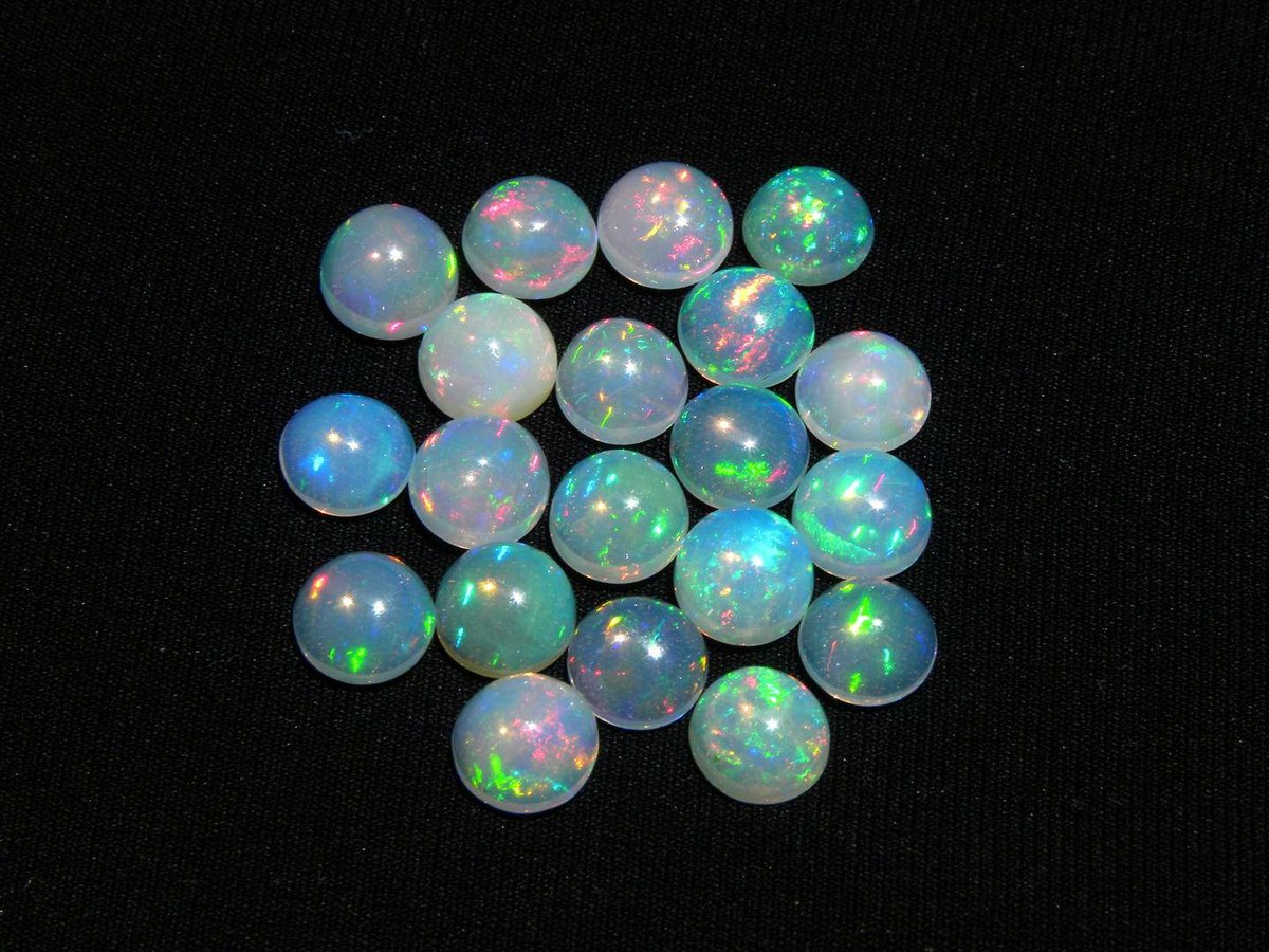 inter_dm's tweet photo. Ethiopian Opal smooth Round Cabochons 6 M.M., #rainbow #opalround #smoothrounds #fireopal #weloopal #ethiopianopal https://t.co/j2XSMKsMGp https://t.co/uuq2l56dGj