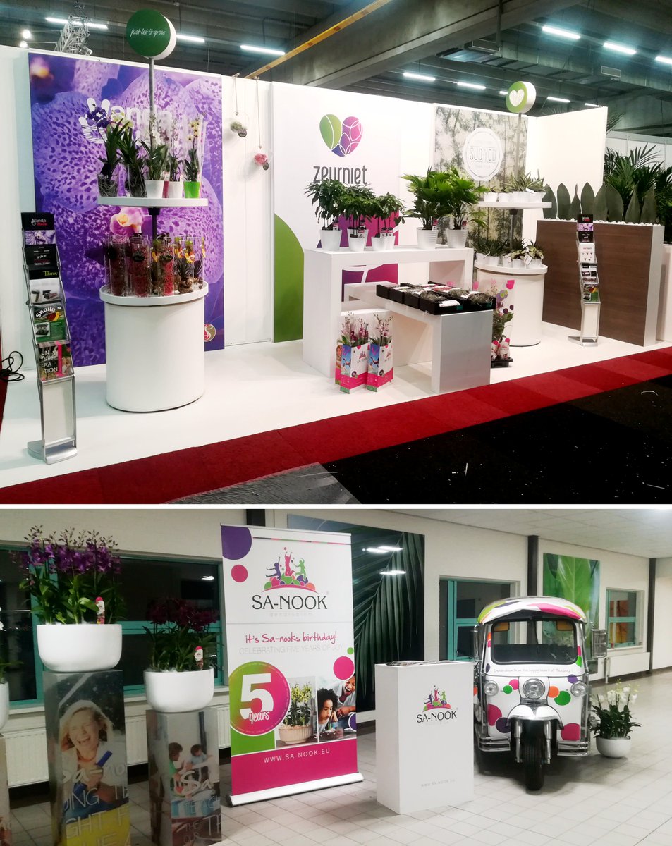 Vanaf vandaag bent u van harte welkom op de <a href="/RFHTradeFair/">Trade Fairs by Royal FloraHolland</a> Aalsmeer! Informatie over Sa-nook? Kom naar stand 48.1 - Zeurniet of stand 41.12 - Logico. Bij INGANG BRUIN vind u een selectie uit ons assortiment en onze TukTuk voor een fotomomentje. We zien u graag!