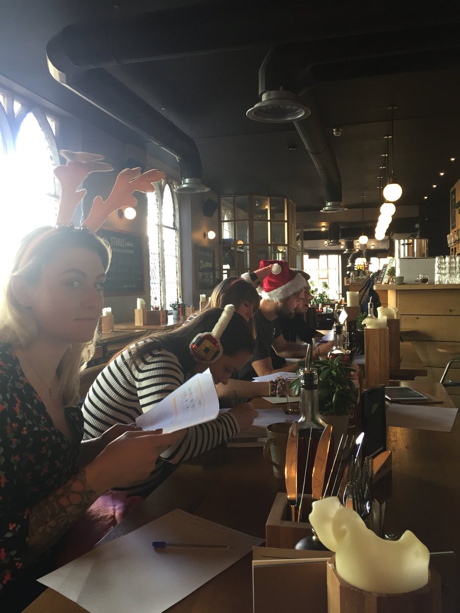 Tim’s over at @stablechelt today doing #CiderSchool exams! 

Loving the festive look guys! 

#CiderMaster