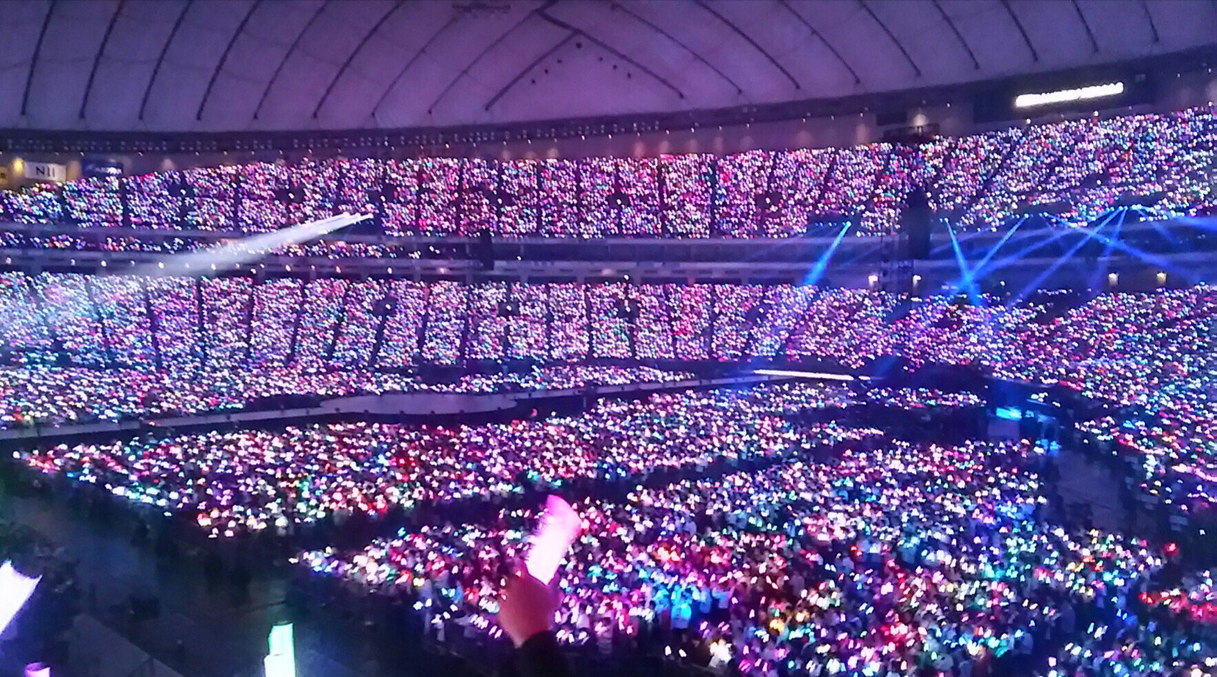 乃木坂46 東京ドームLIVE おうちでドーム ~乃木坂46東京ドーム公演配信レポ~｜雑草の