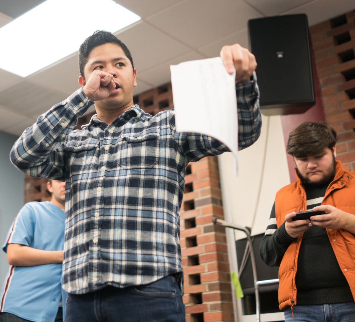 DailyCollegian's tweet image. WATCH | Behind the Scenes of The Coda Conduct (@thecodaconduct), one of Penn State’s A Cappella Groups colleg.in/2zlE8sJ