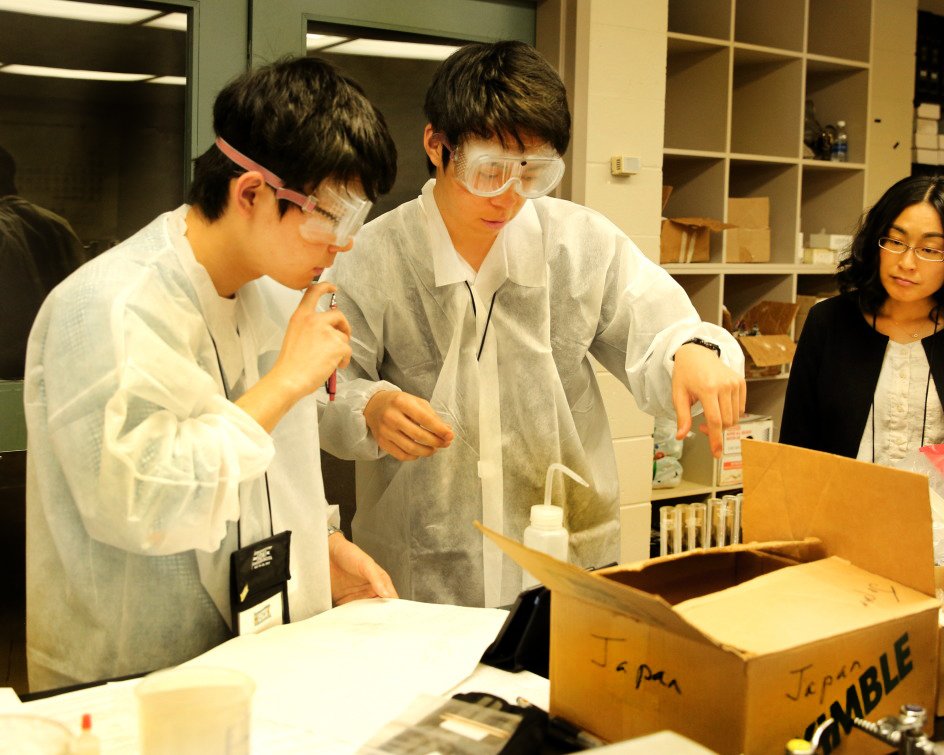 SOAlumniNetwork's tweet photo. Celebrate #STEMDay with Science Olympiad > hands-on science touching every letter in STEM for 34 years and counting! With 7,800 teams (made up of = boys/girls) in 50 states + 15,000 K-6 schools, we are the largest team STEM competition in the US! @SOAlumniNetwork #science https://t.co/LMpJbfcZd2