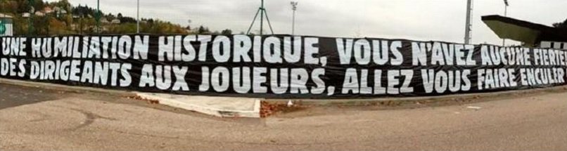 CORSE_FOOTBALL's tweet photo. Les dirigeants Stéphanois déposent plainte contre leurs supporters
CLIQUEZ ici
https://t.co/VijVgTP3gE https://t.co/9DTFisNROX