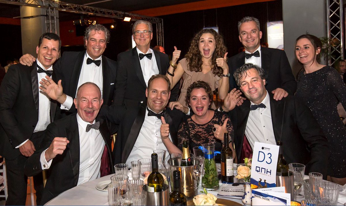 qnh_nl's tweet photo. Is het geen plaatje? ;-) @qnh_nl bij de #ComputableAwards van @computablenl waar we 2e zijn geworden in de categorie 'ICT dienstverlener van het jaar'. https://t.co/dh82EzjSJ7