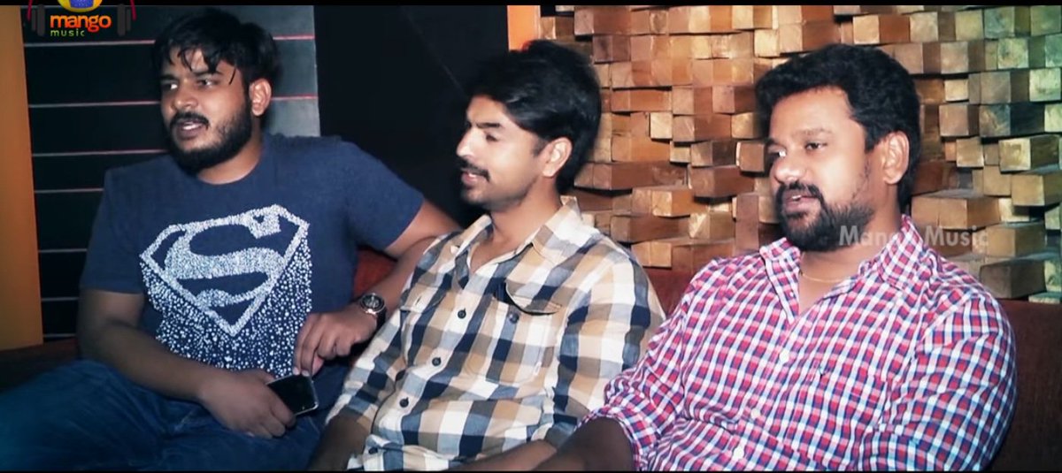 Lyrical Video : #VinthaluVinthalu ( #Napoleon)

gallery.123telugu.com/content/Videos…