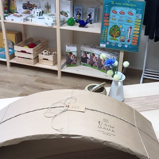 timumamashop's tweet photo. En TimuMama este año también echamos una mano a los Reyes Magos ✨ Algunos ya se van adelantando y aquí ando envolviendo regalitos 🎁¿Qué https://t.co/8ANiIF7TKI
