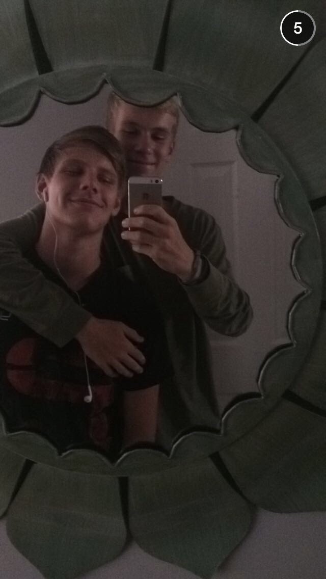 SamJohnson177's tweet photo. RIP to my best friend Jacob. Ill always love you bro but hopefully you are in a better place stuggle free. Love you and miss you buck https://t.co/1S2IeUzMul