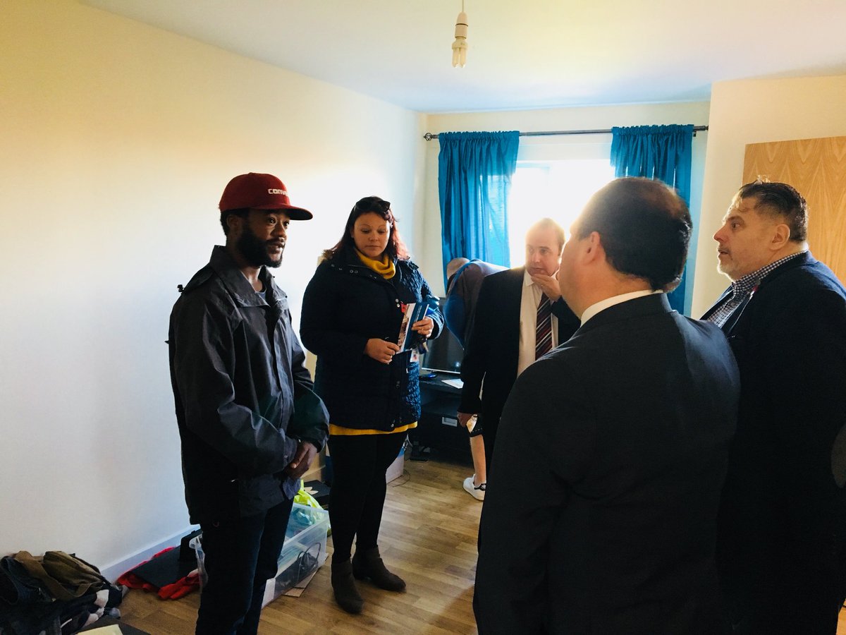 welshveterans's tweet photo. @GeraldJonesLAB this morning meeting a few of our veterans/servicemen/women leavers and their families in their new homes ๐ก @TaffHousing @cardiffcouncil #WVPBlueprint #sustainability #housingpathways #Wellbeing #partnership https://t.co/gOTERyHK86