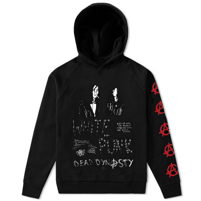 WhitePunksDiary's tweet photo. Ретвит если хочешь😈🦇🖤 https://t.co/Le5zmeC1KC