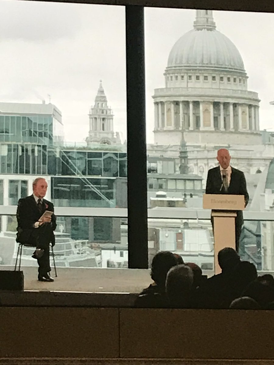 OnePoultry's tweet image. Welcome to the neighbourhood @business @FosterPartners