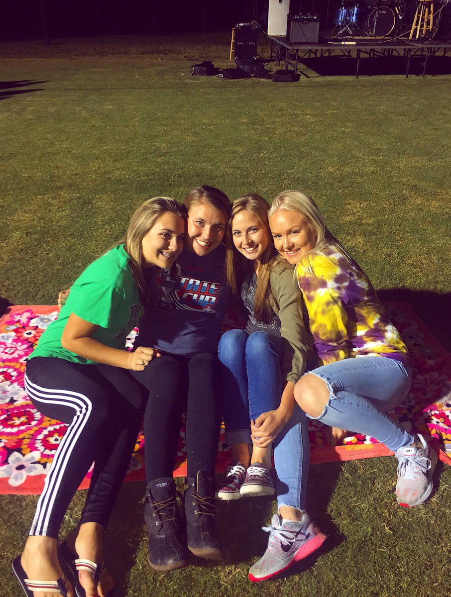 happy happy birthday lexxxxxxxx! Love you lots and lots 💙 <a href="/Lwelth10/">Lexie</a>