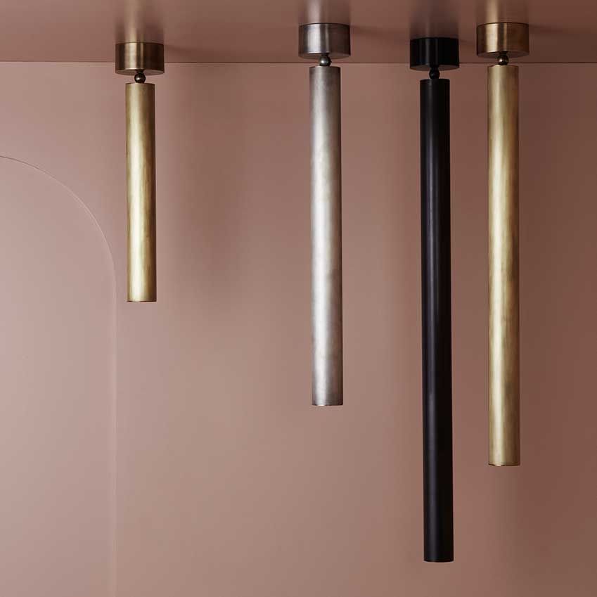 ELLEDecoUK's tweet photo. Keep it simple with linear shaped lights. See the full trend edit in #EDDec17 – issue on newsstands now! https://t.co/wcs5HgdVZ6