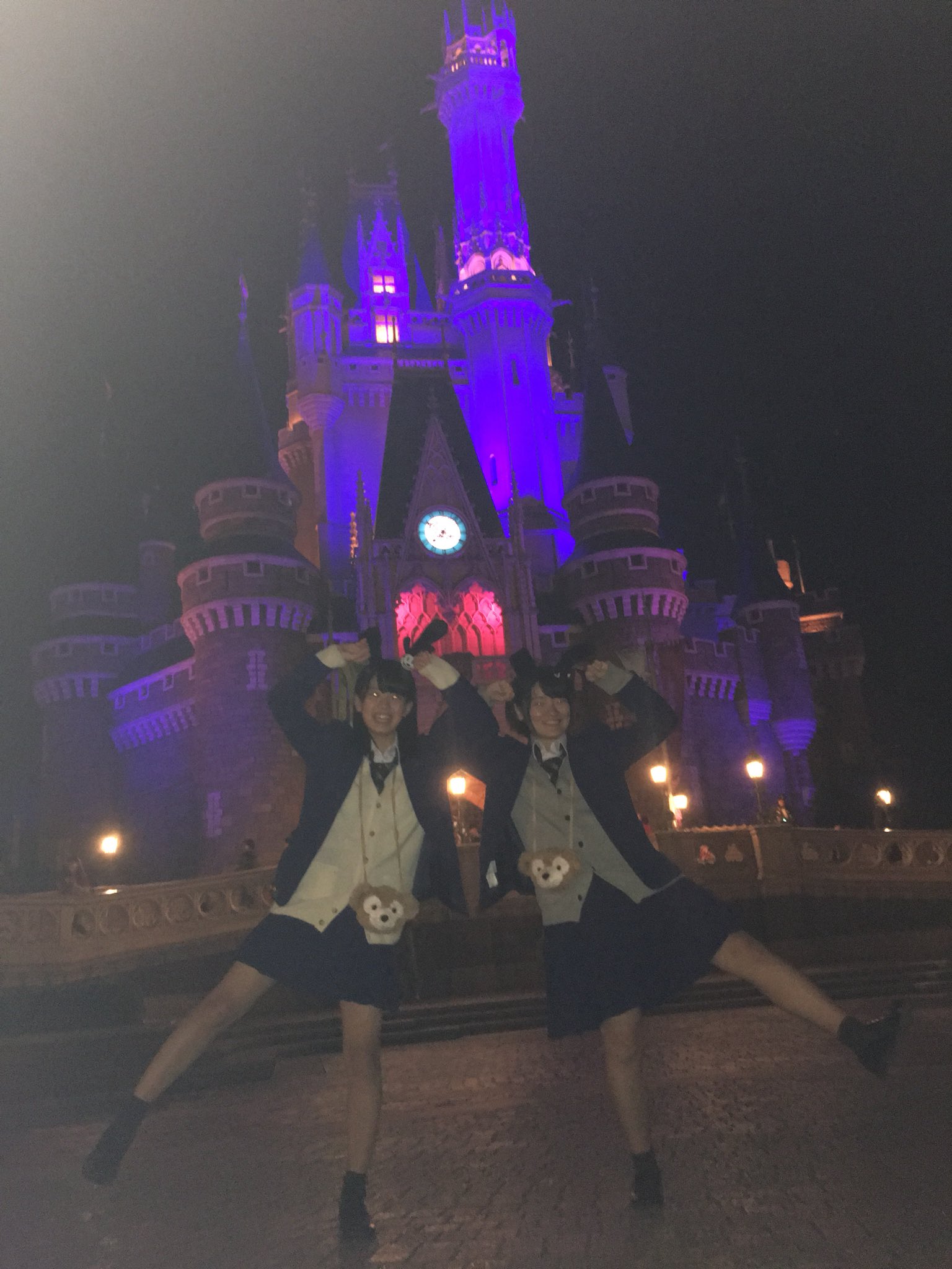なな るなとディズニー 恋バナとかめっちゃ話しまくって楽しすぎた 次は1日いようね T Co 2puono4frj Twitter