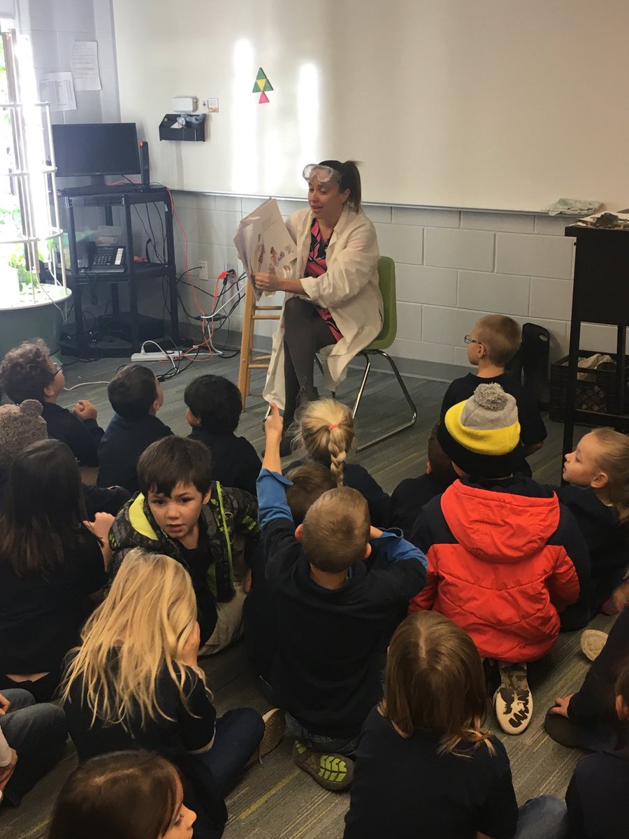 WMAESLit_Nest's tweet photo. Starting our morning with a book!! @bookitprogram @WMAES #youngreader #envirokid https://t.co/nFObMbRdWS