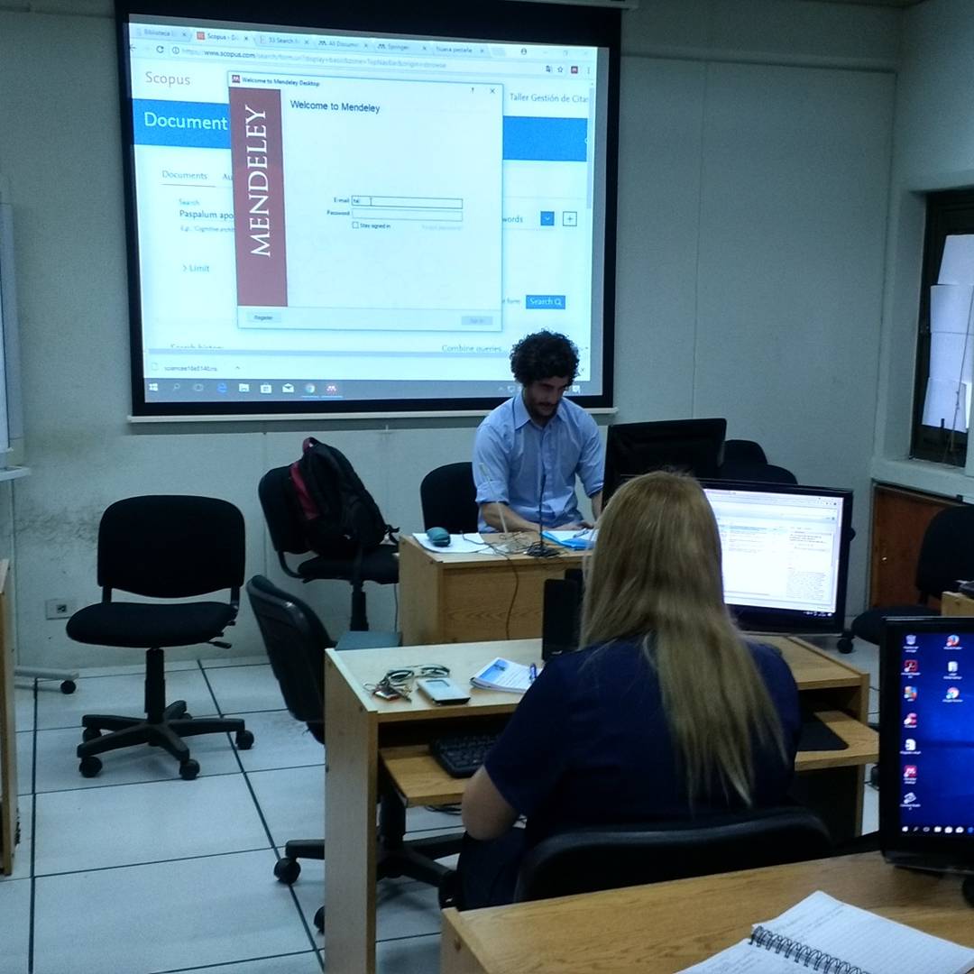 unne_virtual's tweet photo. #Nanoencuentro en @unne_virtual Búsqueda y gestión de referencias bibliográficas. #investigar con #Tecnologiasdigitales https://t.co/iiOodyW4vn